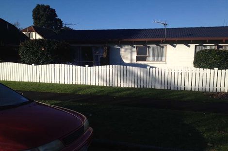 Photo of property in 20a Kindergarten Drive, Conifer Grove, Takanini, 2112