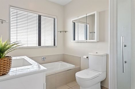 Photo of property in 22 Tahuna Street, Pegasus, 7612