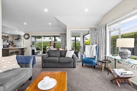 Photo of property in 5 Arbuckle Road, Frimley, Hastings, 4120