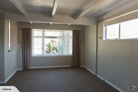 Photo of property in 40 Derwent Street, Island Bay, Wellington, 6023