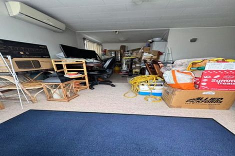 Photo of property in 65 Archmillen Avenue, Pakuranga Heights, Auckland, 2010