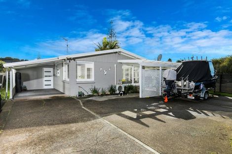 Photo of property in 2a Elizabeth Street, Orewa, 0931
