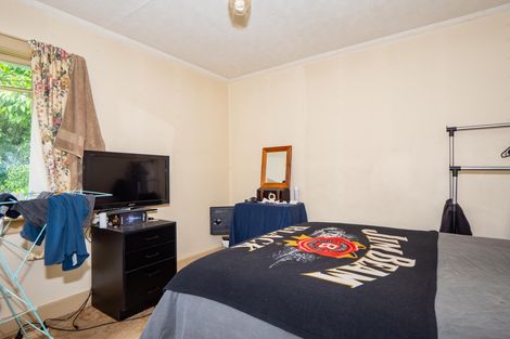 Photo of property in 53 Mckenzie Street, Geraldine, 7930