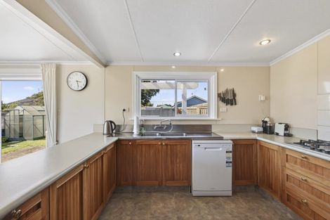 Photo of property in 14 Mouatt Street, Waitara, 4320