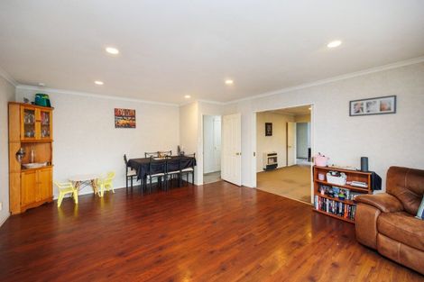 Photo of property in 12 Colorado Crescent, Milson, Palmerston North, 4414