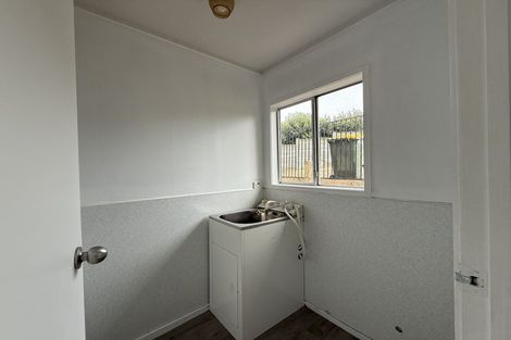 Photo of property in 37 Taurus Crescent, Beach Haven, Auckland, 0626