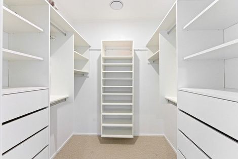 Photo of property in 5 Lavinia Grove, Waikanae Beach, Waikanae, 5036