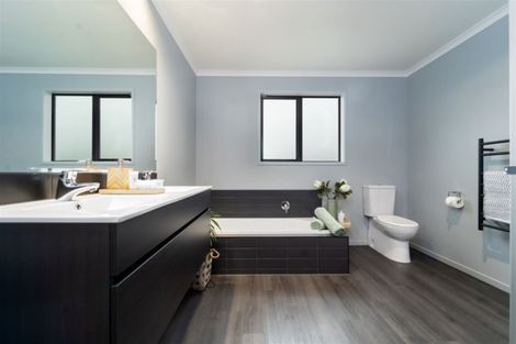 Photo of property in 9 Stoneleigh Drive, Chartwell, Hamilton, 3210