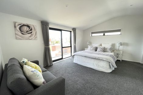 Photo of property in 65b Sunrise Avenue, Murrays Bay, Auckland, 0630