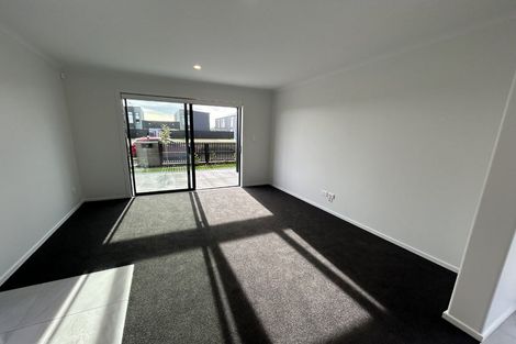 Photo of property in 24 Atutahi Lane, Papamoa, 3118