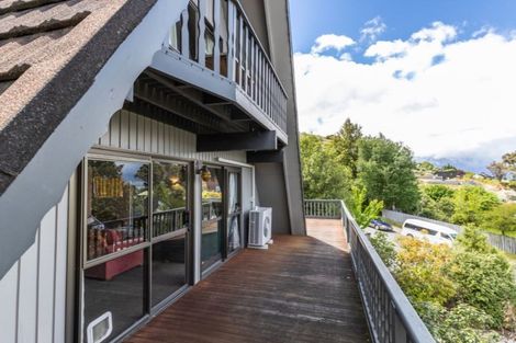 Photo of property in 6a Williams Street, Sunshine Bay, Queenstown, 9300