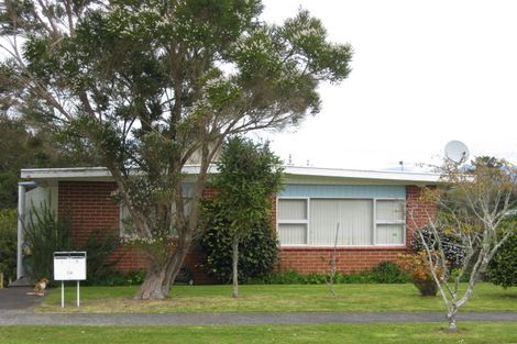 Photo of property in 25 Carlton Terrace, Westown, New Plymouth, 4310