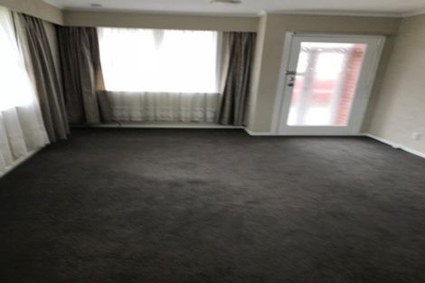 Photo of property in 1/13 Sutherland Avenue, Silverstream, Upper Hutt, 5019