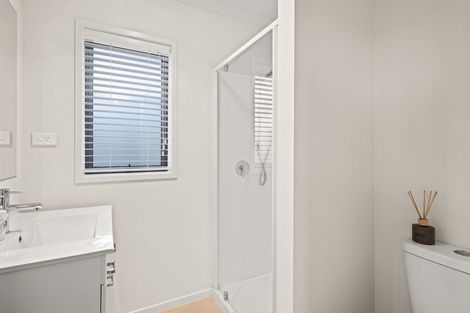 Photo of property in 11 Ponga Place, Papamoa Beach, Papamoa, 3118