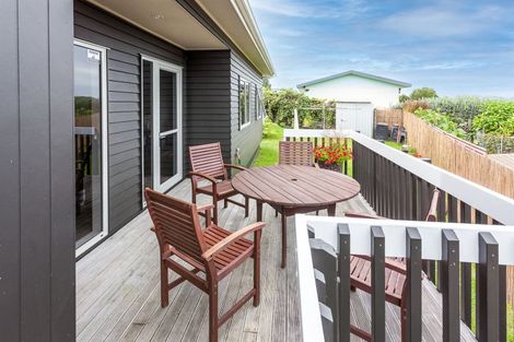 Photo of property in 12 Koutunui Road, Athenree, Katikati, 3177