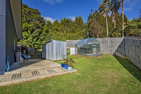 Photo of property in 13 Vintage Lane, Kauri, 0185