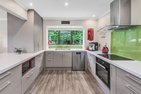 Photo of property in 34 Royleen Street, Casebrook, Christchurch, 8051