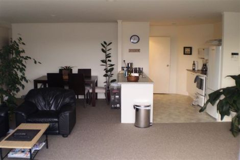 Photo of property in 21/41 Waipa Street, Birkenhead, Auckland, 0626