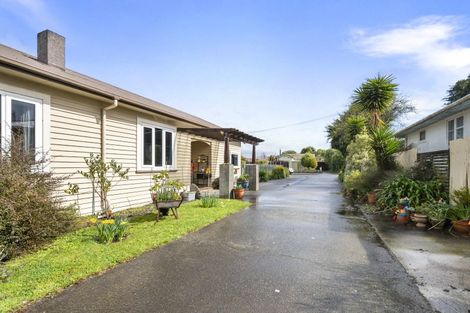 Photo of property in 21 Blackwell Street, Marton, 4710