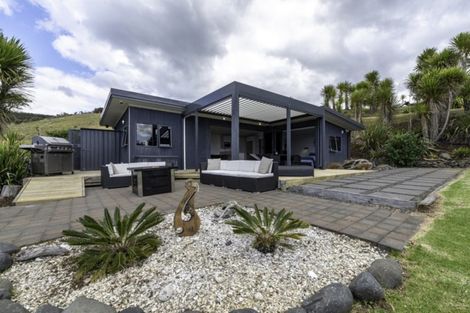 Photo of property in 63 Martin Road, Whangaruru, Hikurangi, 0184