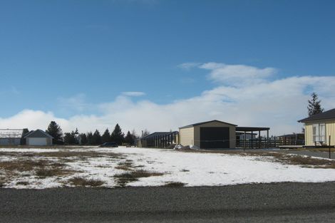 Photo of property in 20 Irishman Drive, Twizel, 7901