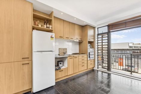 Photo of property in 2c/5 Charlotte Street, Eden Terrace, Auckland, 1021