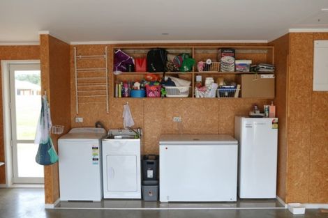 Photo of property in 55 Garth Road, Levin, 5571