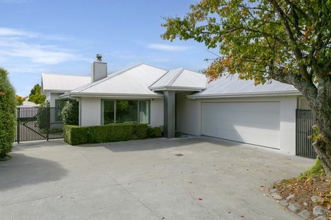 Photo of property in 739 Acacia Bay Road, Acacia Bay, Taupo, 3330