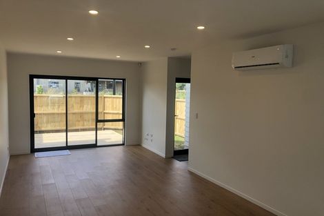 Photo of property in 37 Kaha Road, Takanini, 2110