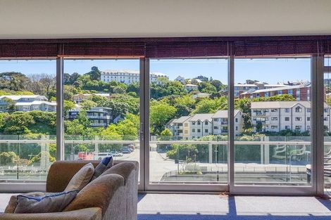 Photo of property in Montreaux Apartments, 5a/164 The Terrace, Wellington Central, Wellington, 6011