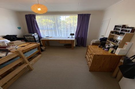 Photo of property in 1/214 Bleakhouse Road, Mellons Bay, Auckland, 2014