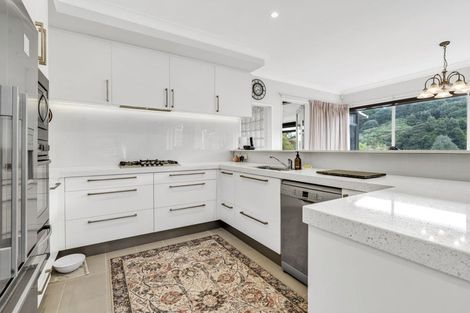 Photo of property in 19 Mark Williams Place, Clevedon, Papakura, 2582