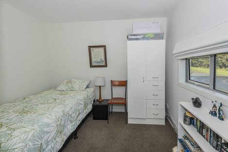 Photo of property in 1 Manaaki Circle, Paparoa, 0571