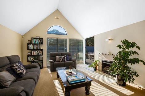 Photo of property in 1 Manuka Avenue, Woburn, Lower Hutt, 5010