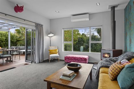 Photo of property in 7 Monks Parade, The Pines Beach, 7630