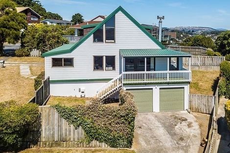 Photo of property in 24 Mercury Way, Whitby, Porirua, 5024
