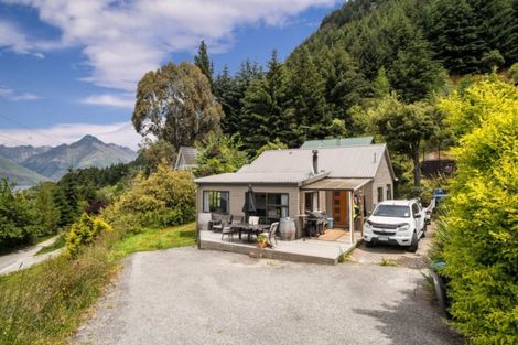 Photo of property in 43a Arawata Terrace, Fernhill, Queenstown, 9300