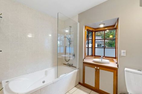 Photo of property in 35 Winters Road, Redwood, Christchurch, 8051