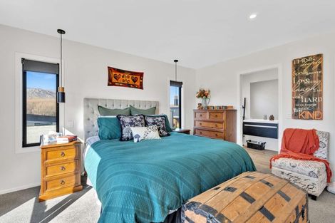 Photo of property in 15 Arion Court, Mount Pisa, Cromwell, 9383