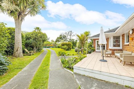 Photo of property in 97 Clevedon Road, Papakura, 2110