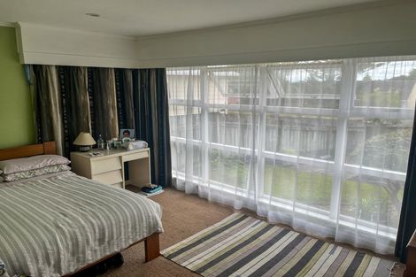 Photo of property in 26 Vanguard Road, Kelston, Auckland, 0602