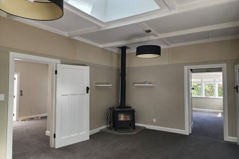 Photo of property in 6 Nikau Street, Eastbourne, Lower Hutt, 5013