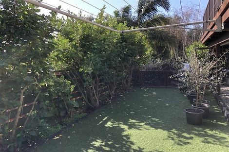 Photo of property in 29a Bay Street, Red Beach, 0932