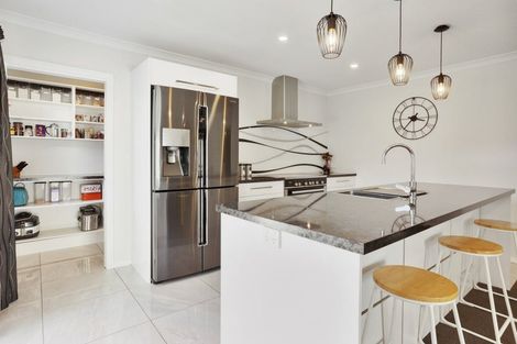 Photo of property in 92 Sutherland Drive, Kaiapoi, 7630