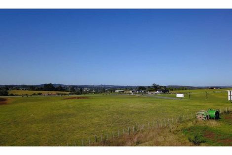Photo of property in 4 Fernbird Grove, Kerikeri, 0294