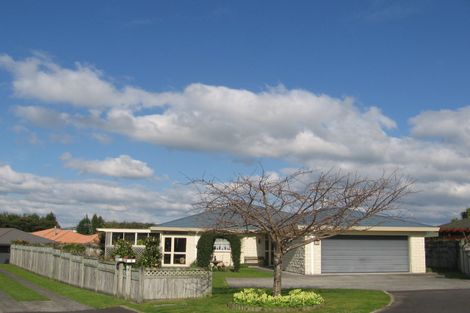 Photo of property in 10 Hinton Place, Pyes Pa, Tauranga, 3112