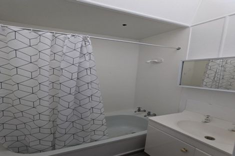 Photo of property in 9 Temuera Street, Otaki, 5512