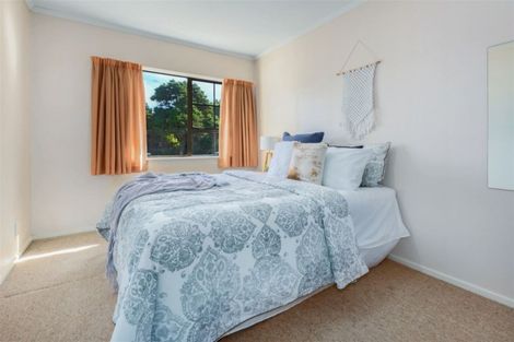 Photo of property in 2 Nathan Street, Tawa, Wellington, 5028