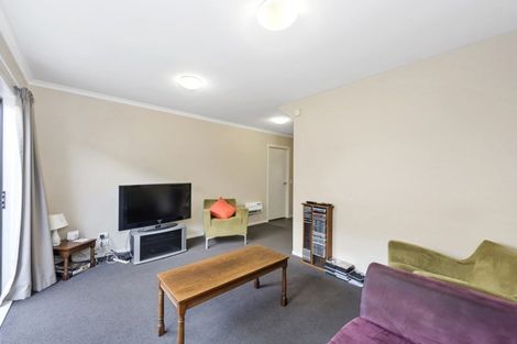 Photo of property in 2/25 Albert Street, Hamilton East, Hamilton, 3216