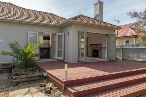 Photo of property in 25 Nuffield Avenue, Marewa, Napier, 4110